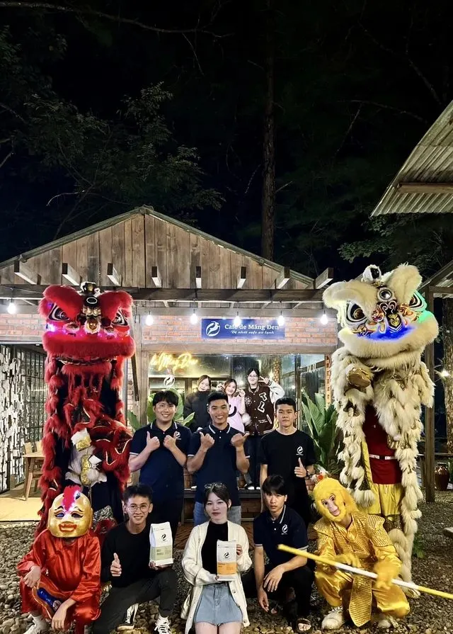 Café de Măng Đen tại Măng Đen