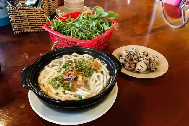 Hình ảnh Bánh canh niêu Lê Khiêm tại Măng Đen